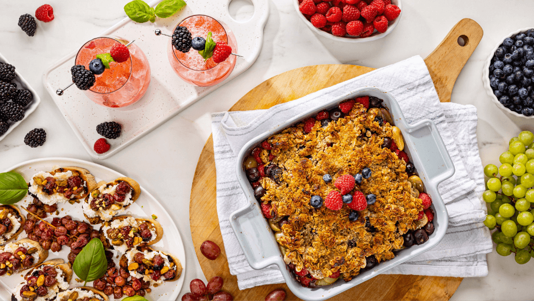 Dole Brand Berry and Grapes